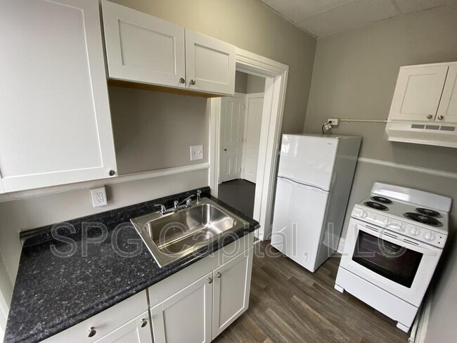 Photo - 336 W Philadelphia St