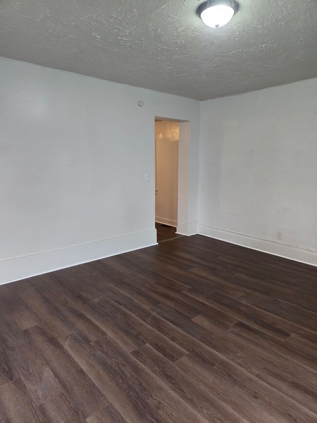 Photo - 317 Harrison St