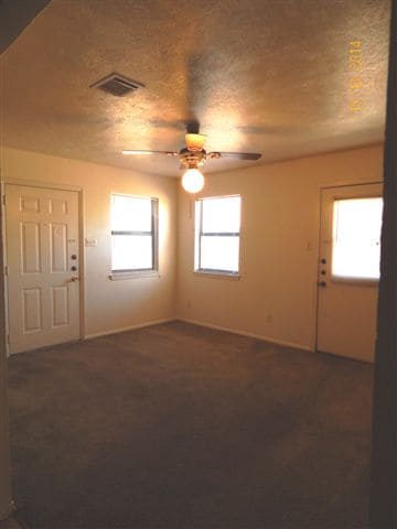 Photo - 508 N Walnut St Unit 102