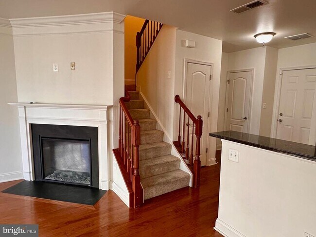 Photo - 22928 Spicebush Dr