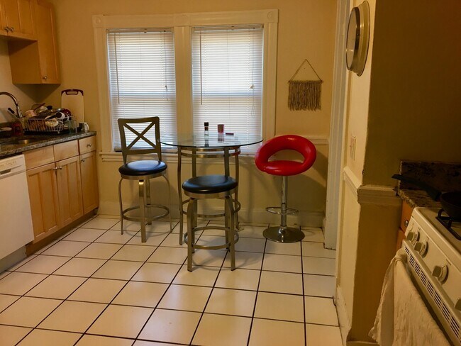 Photo - 91 Wallingford Rd Unit 3