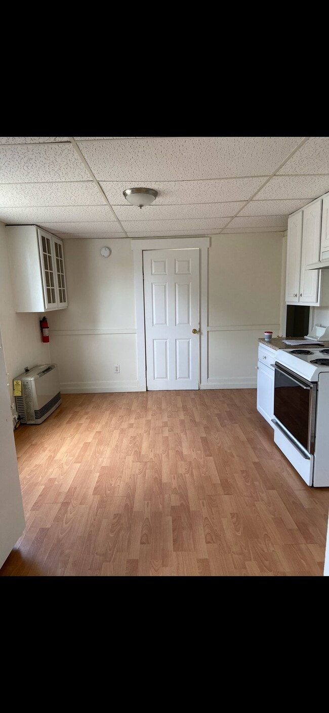 168 North Ave Unit 2