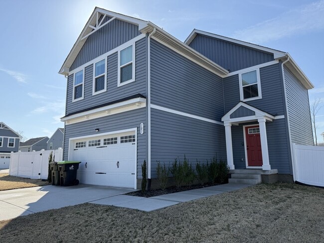 Photo - 4 Bedroom Modern Home in York County