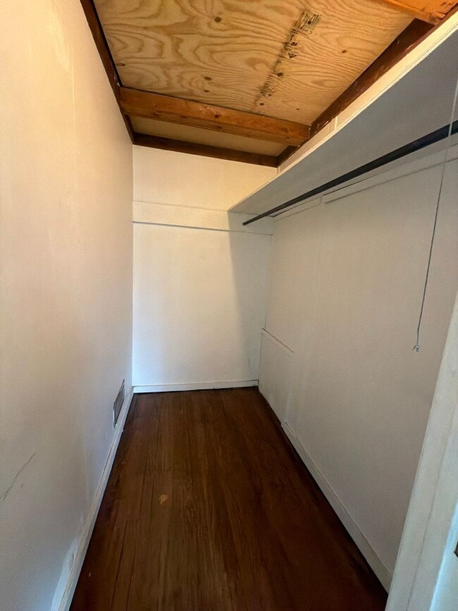 Photo - 2423 Lincoln Ave Unit 3