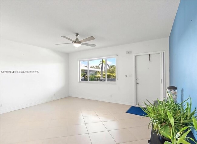 Photo - 2170 NE 51st Ct Unidad A30