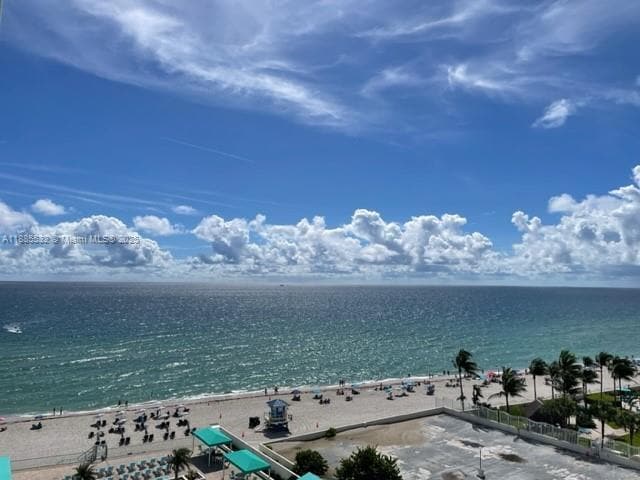 Building Photo - 3725 S Ocean Dr Unit 910