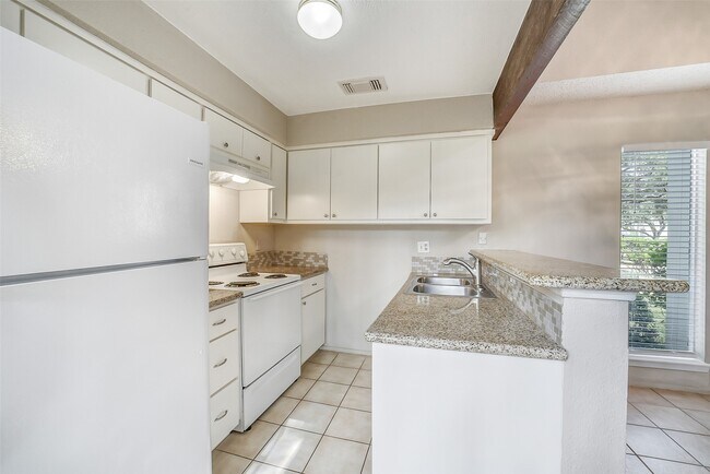 Photo - 12980 Greenway Chase Ct