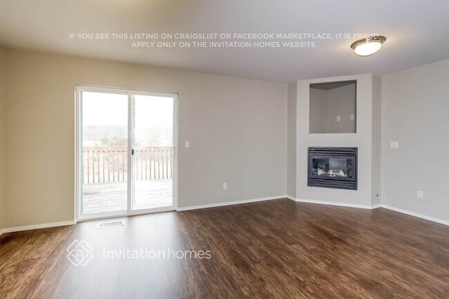 Photo - 205 Phoenix Ave SW