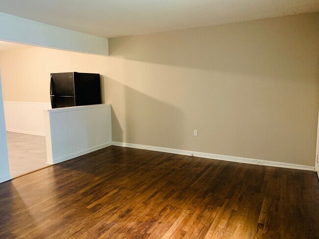 Photo - 6330 Raymond Terrace Unidad 6334 Raymond Terrace  6334