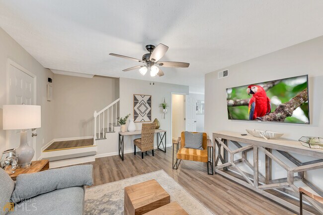 Photo - 2304 Salt Springs Pl