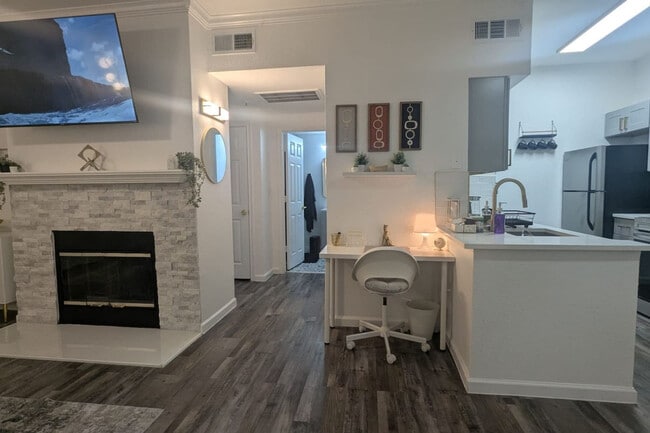 Photo - 2929 Kings Rd Unidad ID1335761P