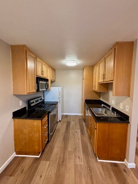 Photo - 1 bed 1 bath Condo in Benicia -- AVAILABLE...