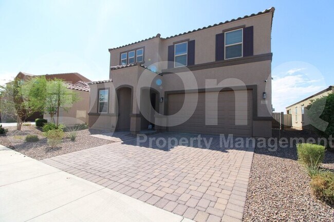 Photo - 621 E Elm Ln