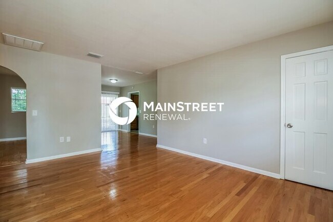 Photo - 3 Bedroom Pet-Friendly Home in Brandon, FL...