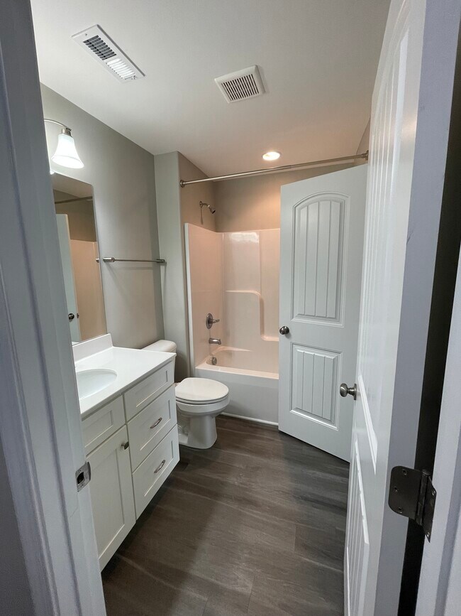 Photo - 5918 Knox Hill Way Unit Knox Hill