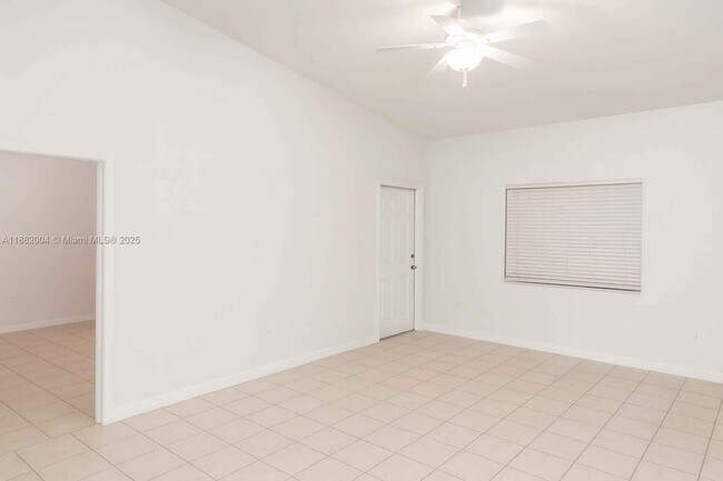 Photo - 2516 Lincoln St