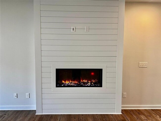 Photo - 1733 Harper Lily Ln