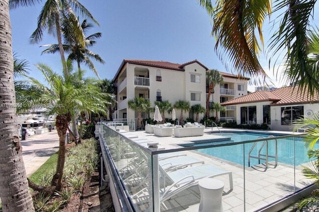 Photo - 3605 NE 207th St Unidad 3303 Rental