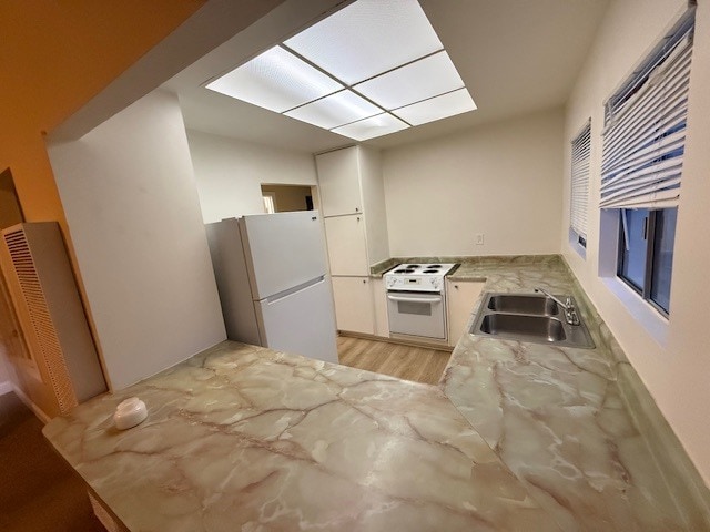 Photo - 17 W Poplar St Unit 19