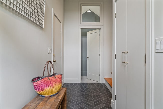 Photo - 175 Ruggles Ave