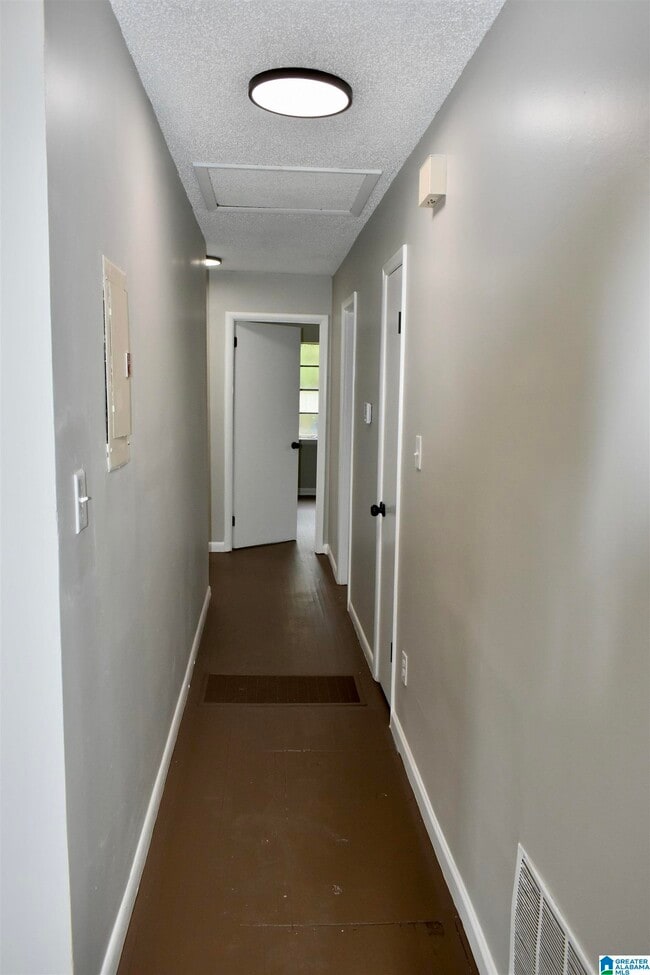 Photo - 3720 Howard Ave SW