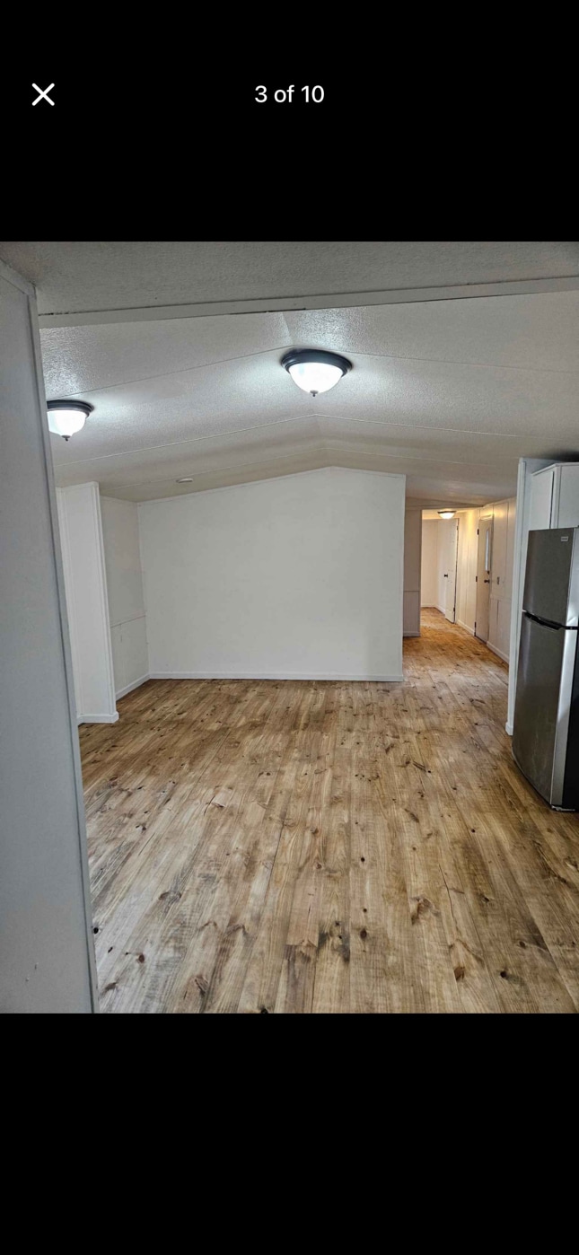 Photo - 127 Road 1252