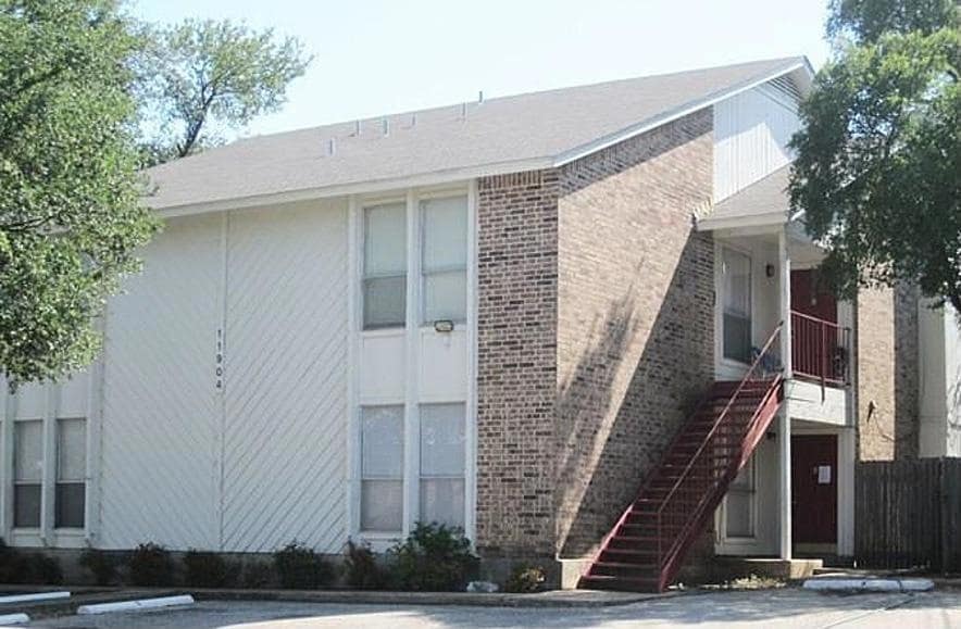 Photo - 11904 Alpheus Ave