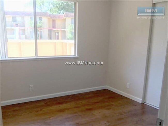 Photo - Delta Village Apartments