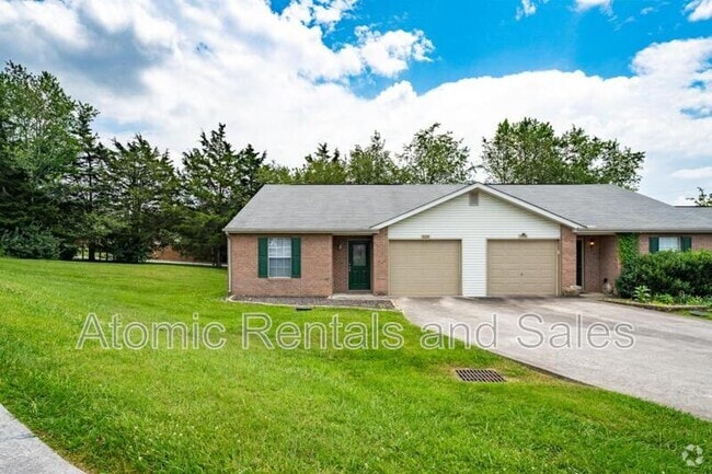 Building Photo - 322 Hawthorne Oaks Way Rental