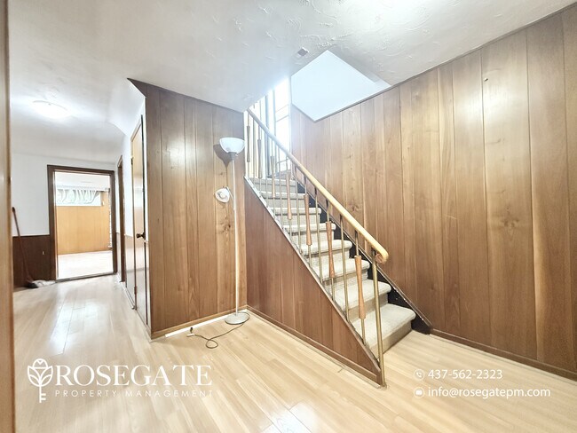 Photo - 1-Bedroom Basement Apartment with Internet, Parking & Locker – Scarborough Unité 2A