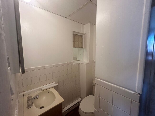 Photo - 4286 Paul St Unit 1F