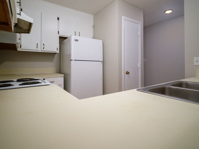 Photo - 2609 Eastway Dr Unidad B