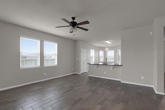 Photo - 430 Walnut Branch Dr