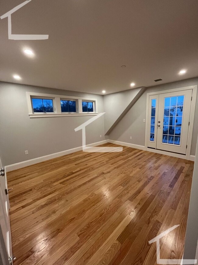 Photo - Brighton 3 bed 2 bath....