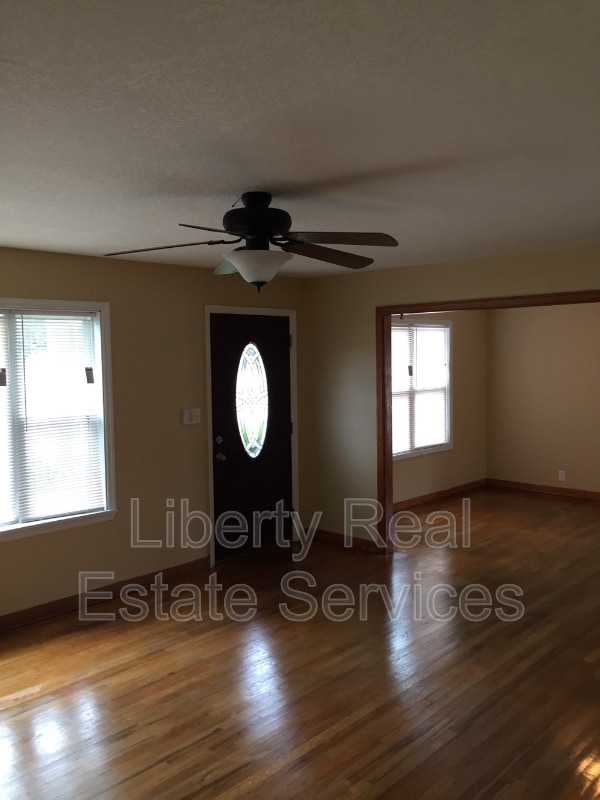 Photo - 363 S McDonald St