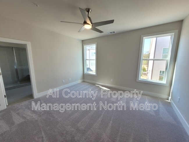 Photo - 1242 Willowcrest Wy