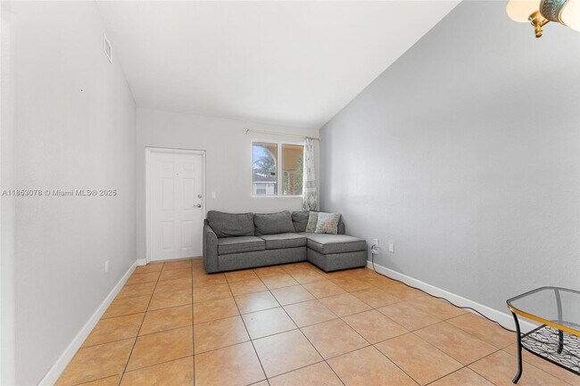 Photo - 1651 SE 28th Ct Unit 201
