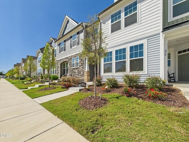 Photo - 458 Channel Drop Dr