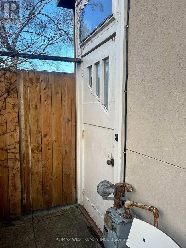 Photo - 54 Wyndham St