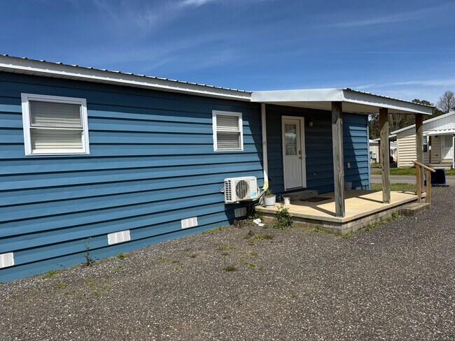 Photo - 80 Redwood Ln