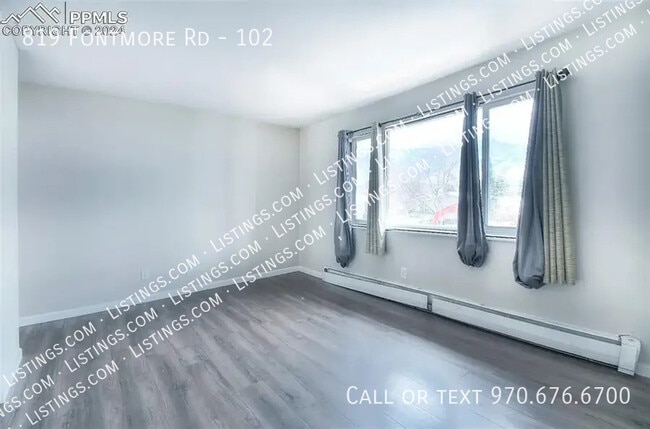 Photo - 819 Fontmore Rd
