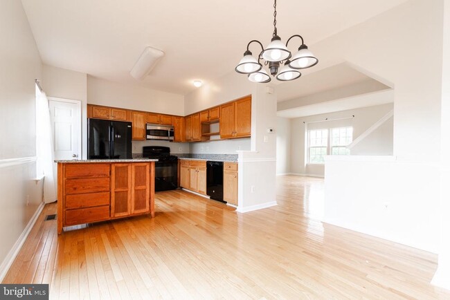 Photo - 42999 Edgewater St Townhome