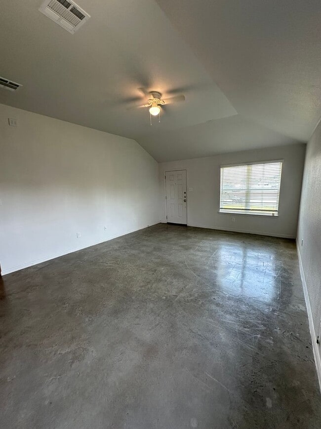 Photo - 3Bed /2 Bath in Temple TX