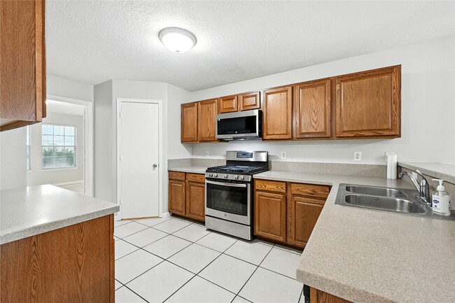 Photo - 7818 Black Gap Dr