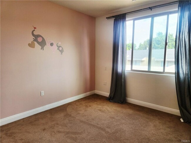 Photo - 1835 S Barrington Ave