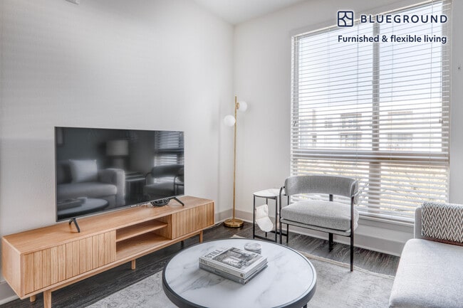 6161 Fairmount Ave Unit SI FL4-ID3