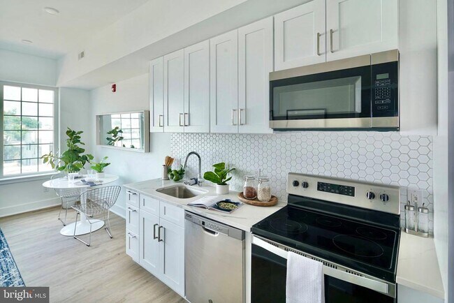 Photo - 1324 Frankford Ave Unit 414