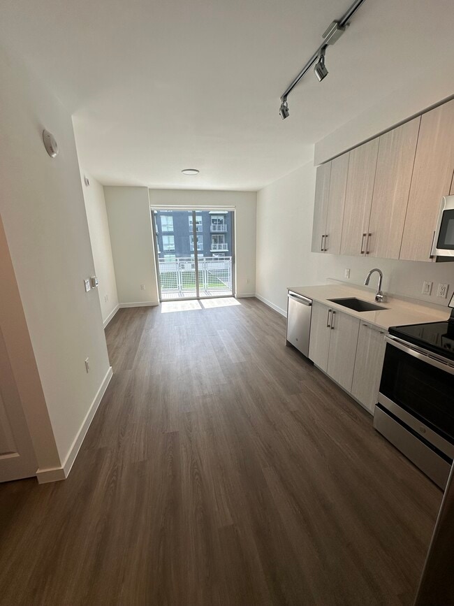 Photo - 1610 NW 18th St Unit A60