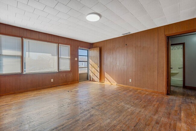 Photo - 3 bed 1 bath now available in Arnet Benson