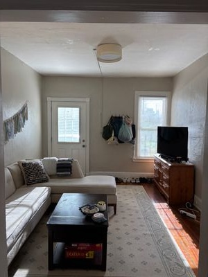 Photo - 2551 Grove St